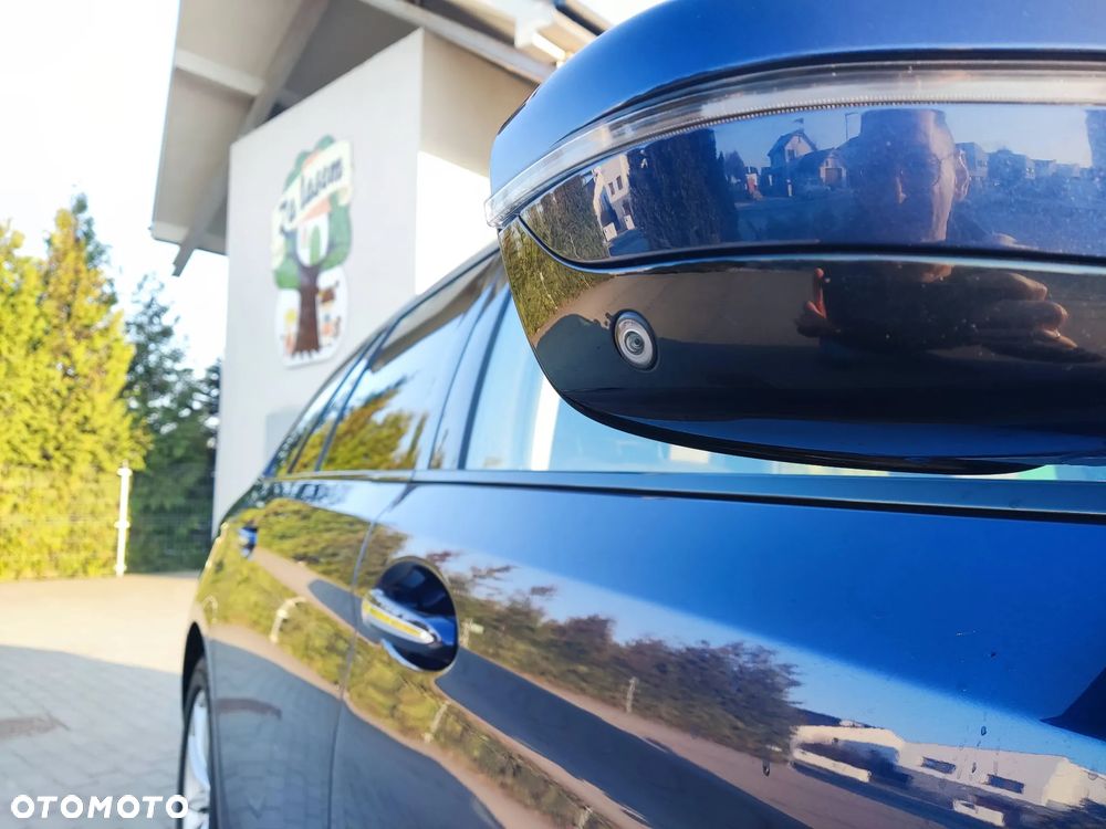 BMW Seria 5 520d xDrive Sport Line sport - 18