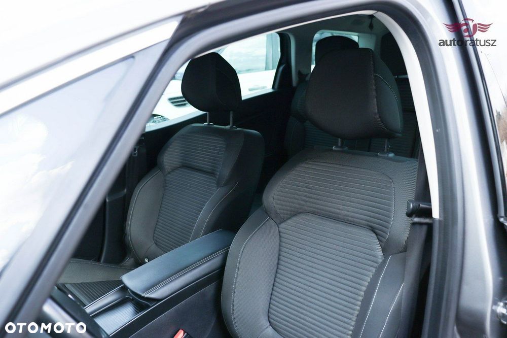 Renault Grand Scenic - 12