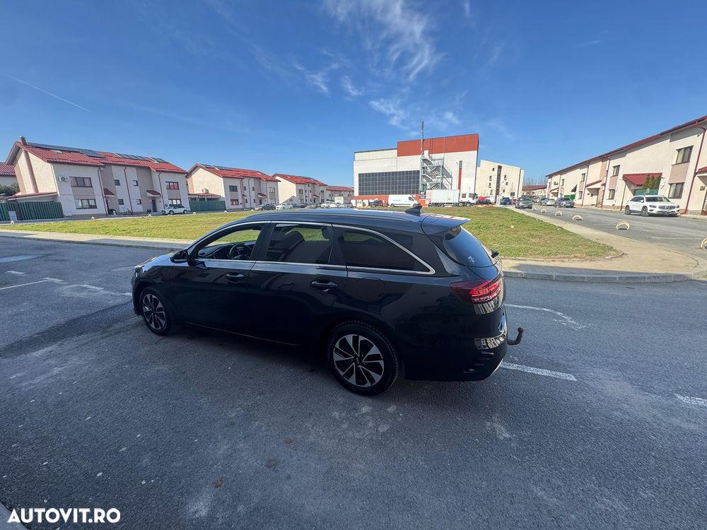 Kia Ceed - 22