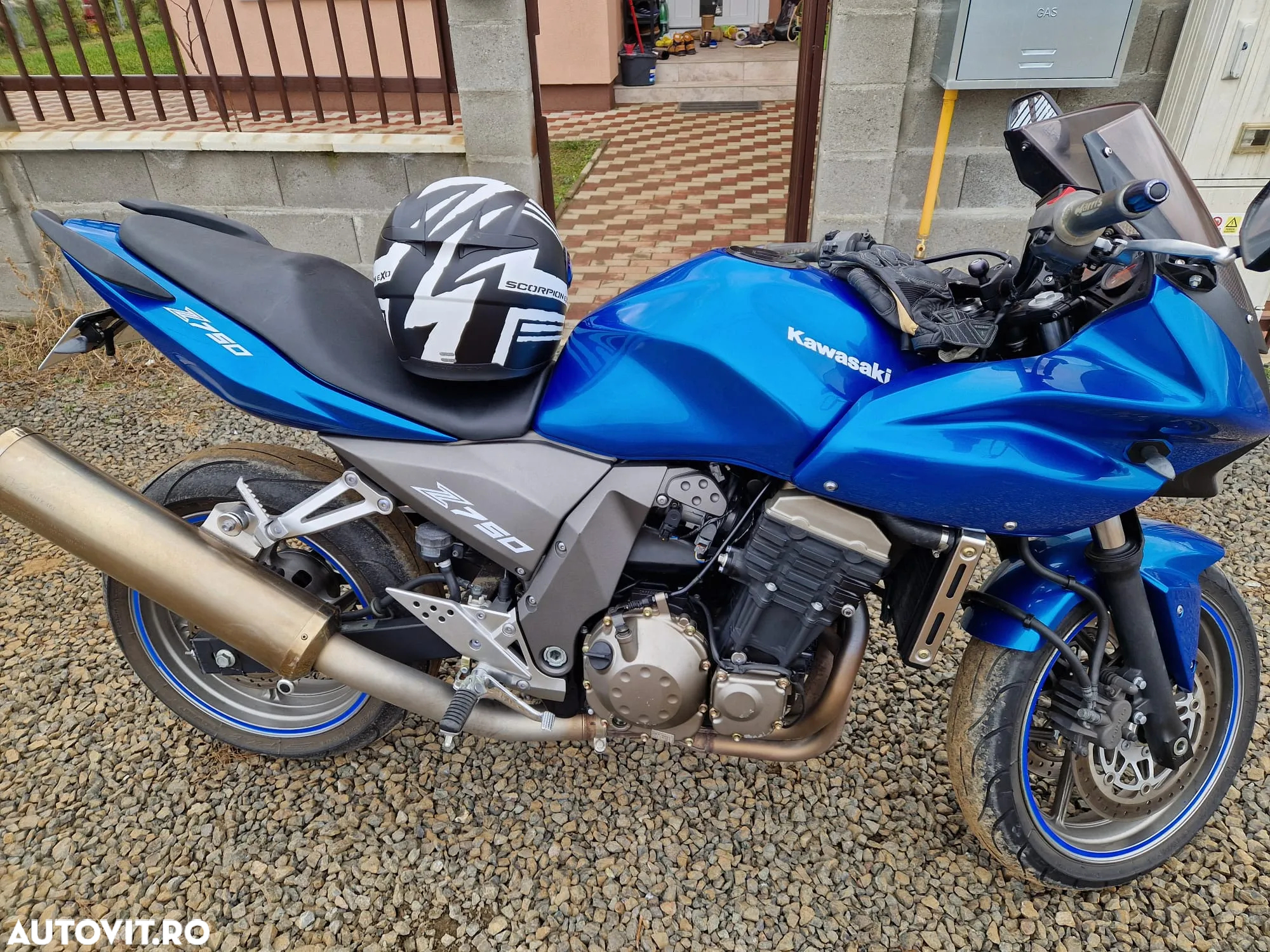 Kawasaki Z 750E - 4