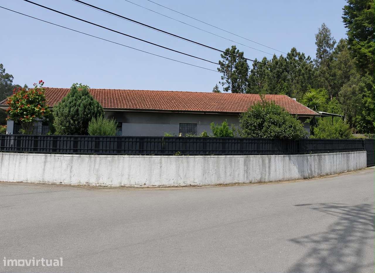 Armazém 1.500m com licença industrial - Grande imagem: 3/17