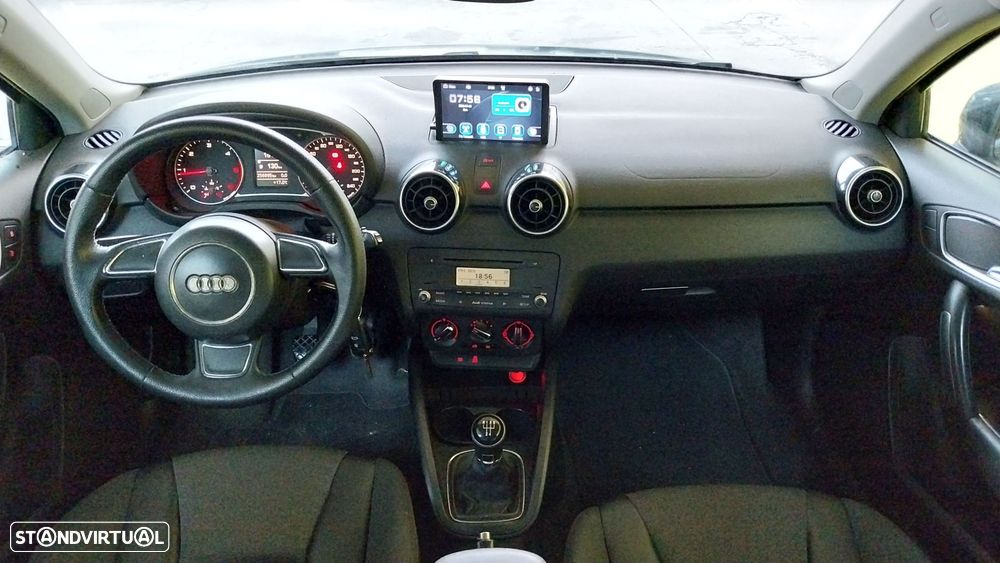 Audi A1 1.6 TDI Attraction - 11