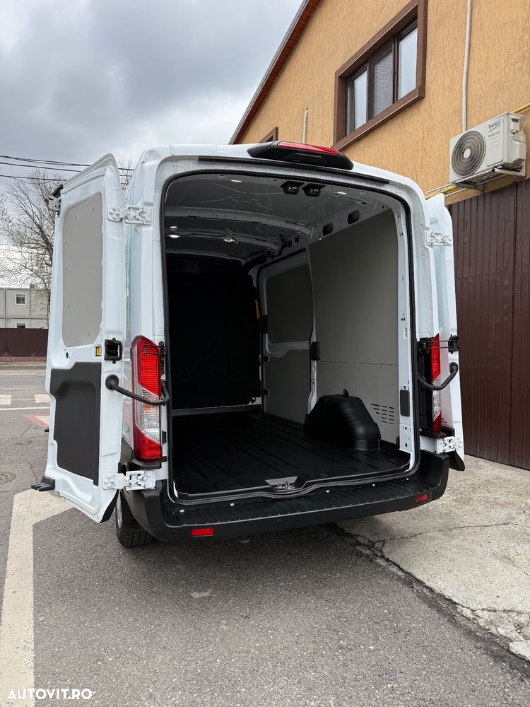 Ford Transit 310 2.0 EcoBlue 105 CP L3H2 Kombi FWD Base - 4