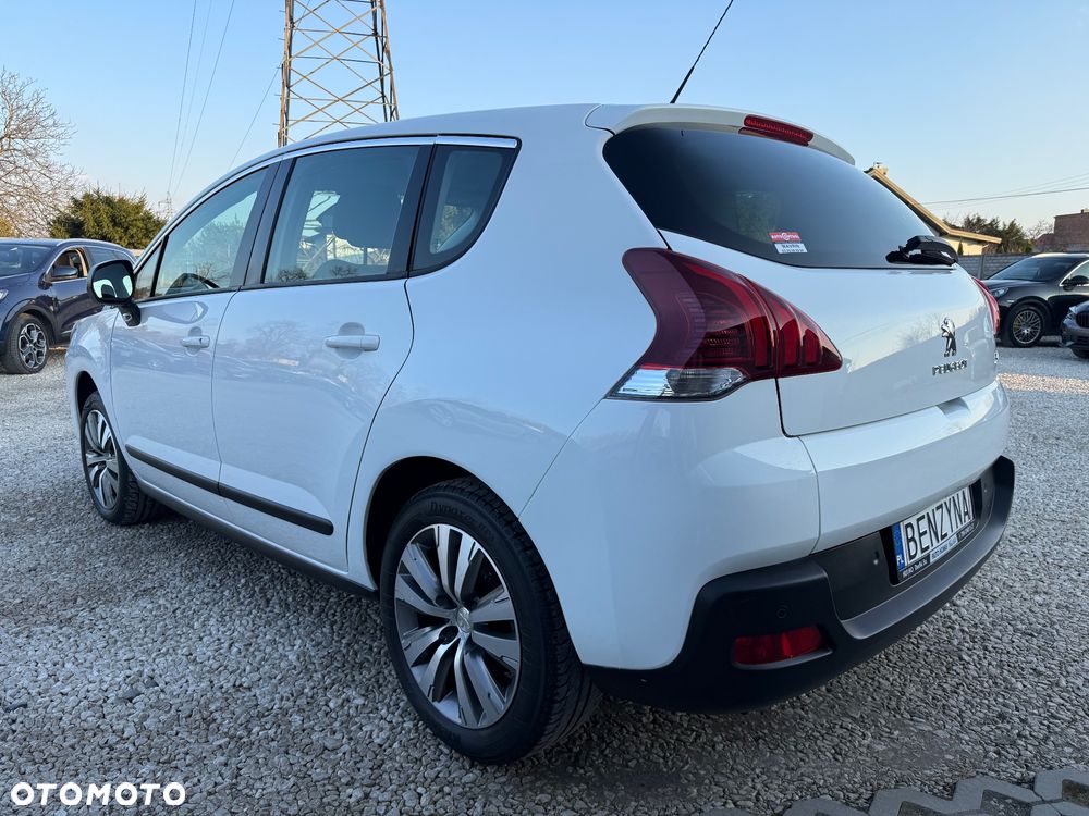 Peugeot 3008 1.2 PureTech Allure S&S - 20