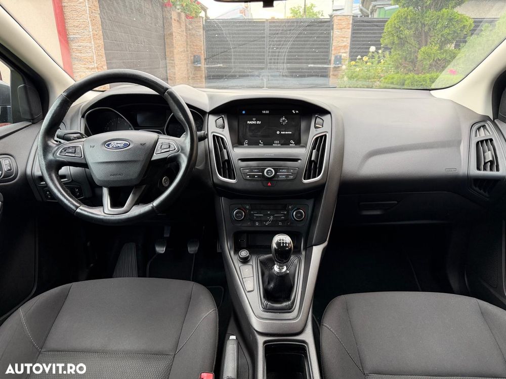 Ford Focus - 7