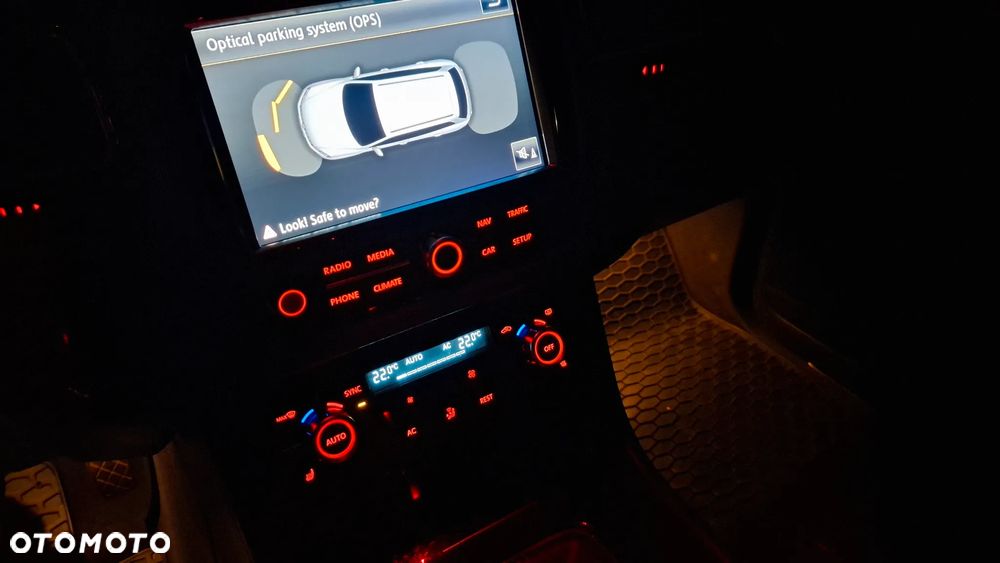 Volkswagen Touareg 3.0 V6 TDI 4XMot BMT - 12
