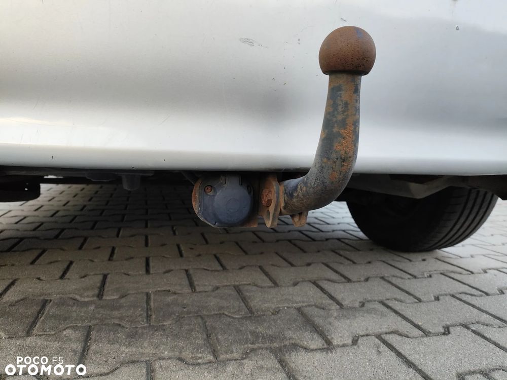 Toyota Verso 1.8 Sol plus 7os - 18