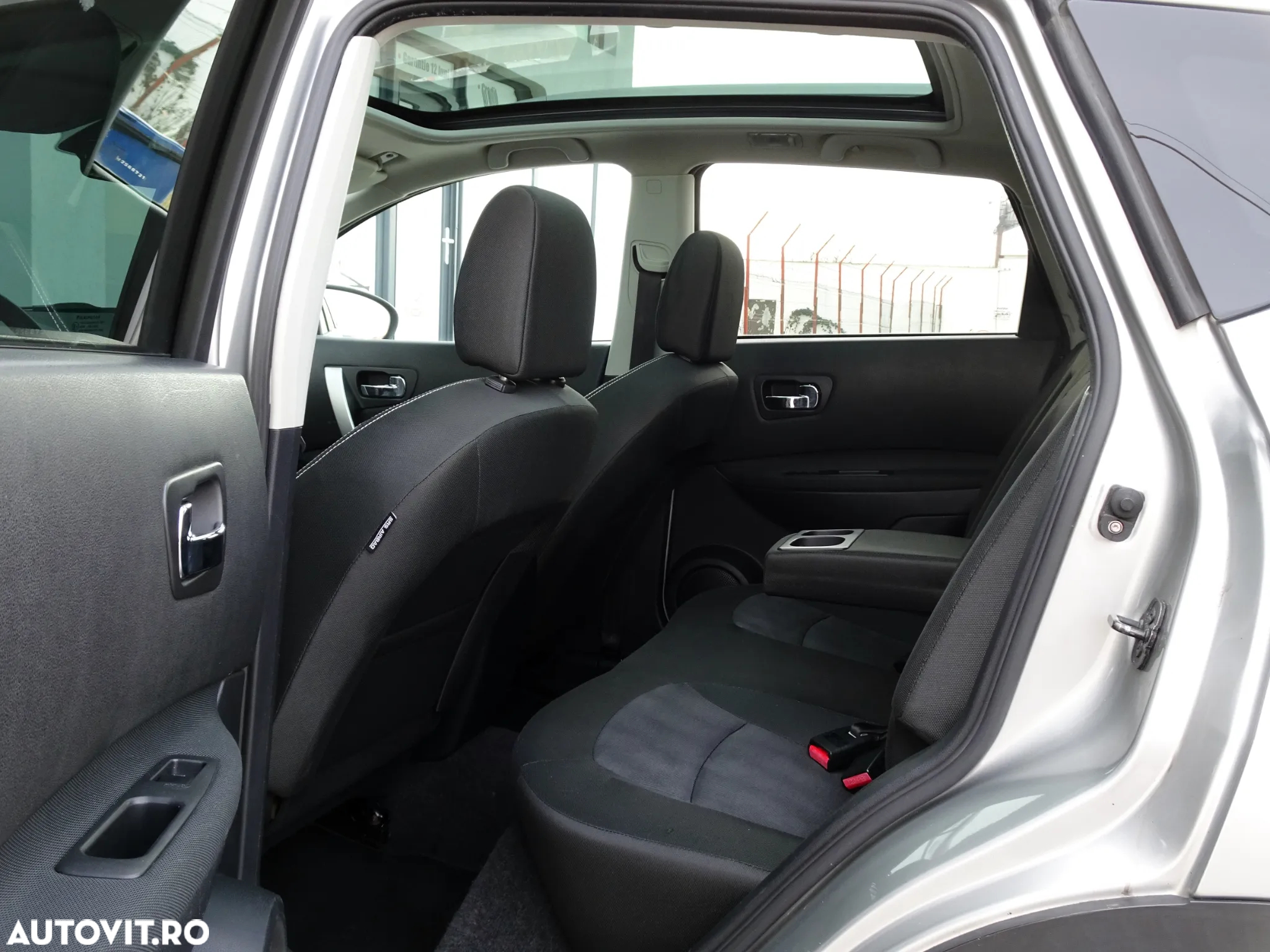 Nissan Qashqai 1.5 DCI Start/Stop Tekna - 17