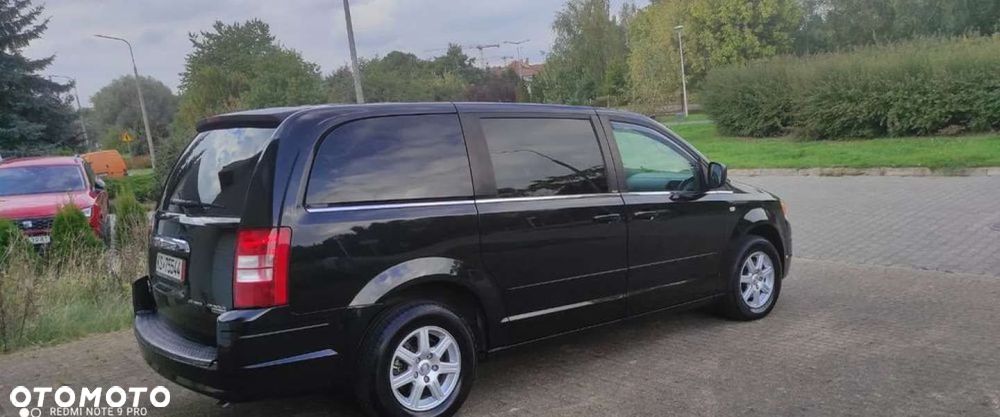 Chrysler Grand Voyager - 16