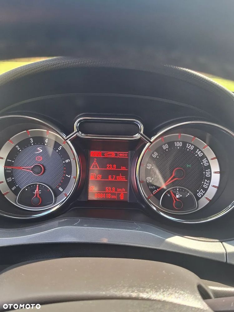 Opel Adam - 10