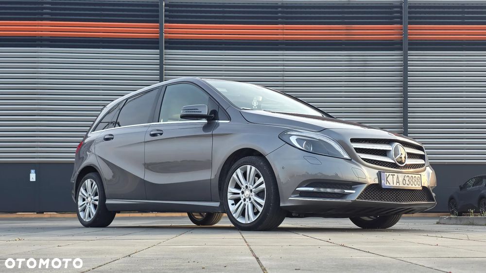 Mercedes-Benz Klasa B 200 CDI (BlueEFFICIENCY) 7G-DCT - 2