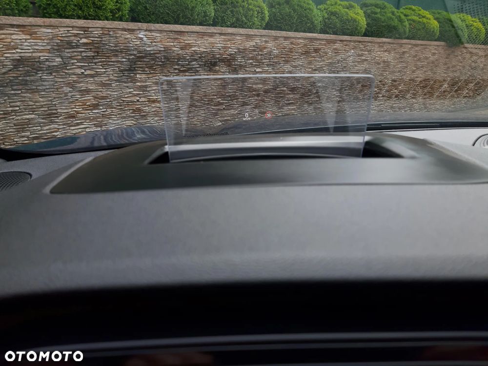 Ford Kuga 2.0 EcoBlue 4x4 ST-LINE - 16