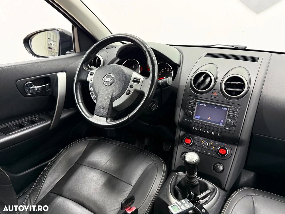 Nissan Qashqai+2 2.0 dCi DPF 4x4 tekna - 17