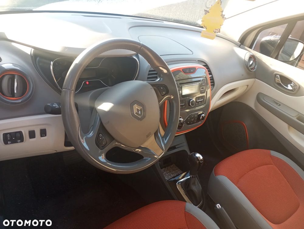 Renault Captur - 11