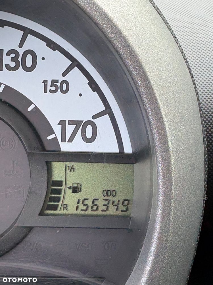 Toyota Aygo Standard - 13