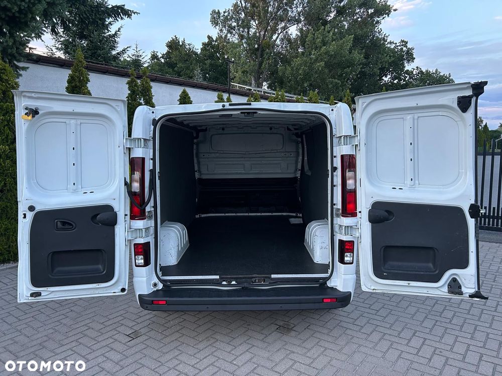 Renault Trafic - 15