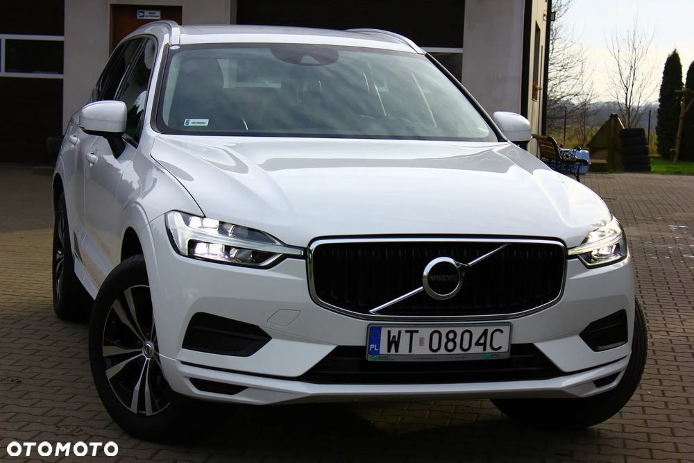 Volvo XC 60 D4 Momentum Pro - 2
