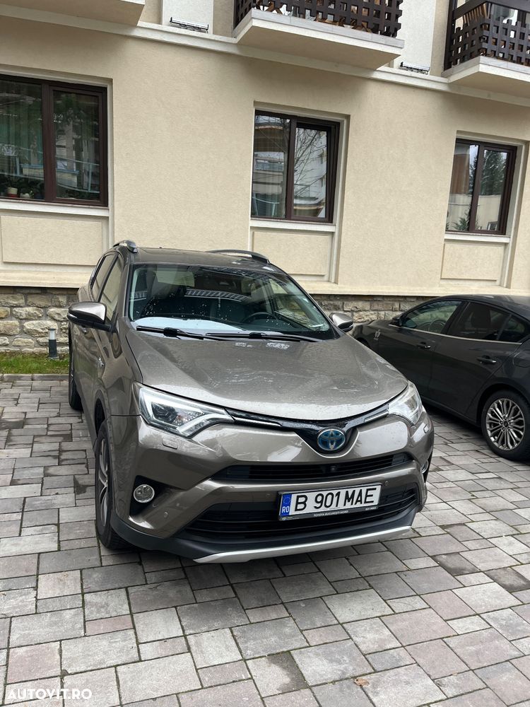 Toyota RAV4 2.5 VVT-i 4x4 Luxury - 4