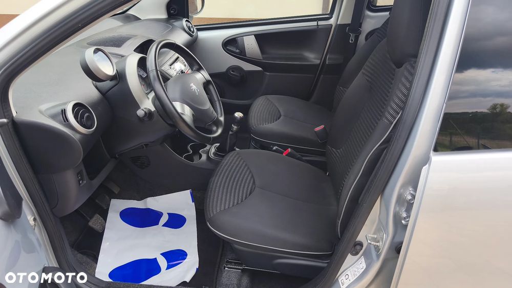 Peugeot 107 (70) 68 Active - 12