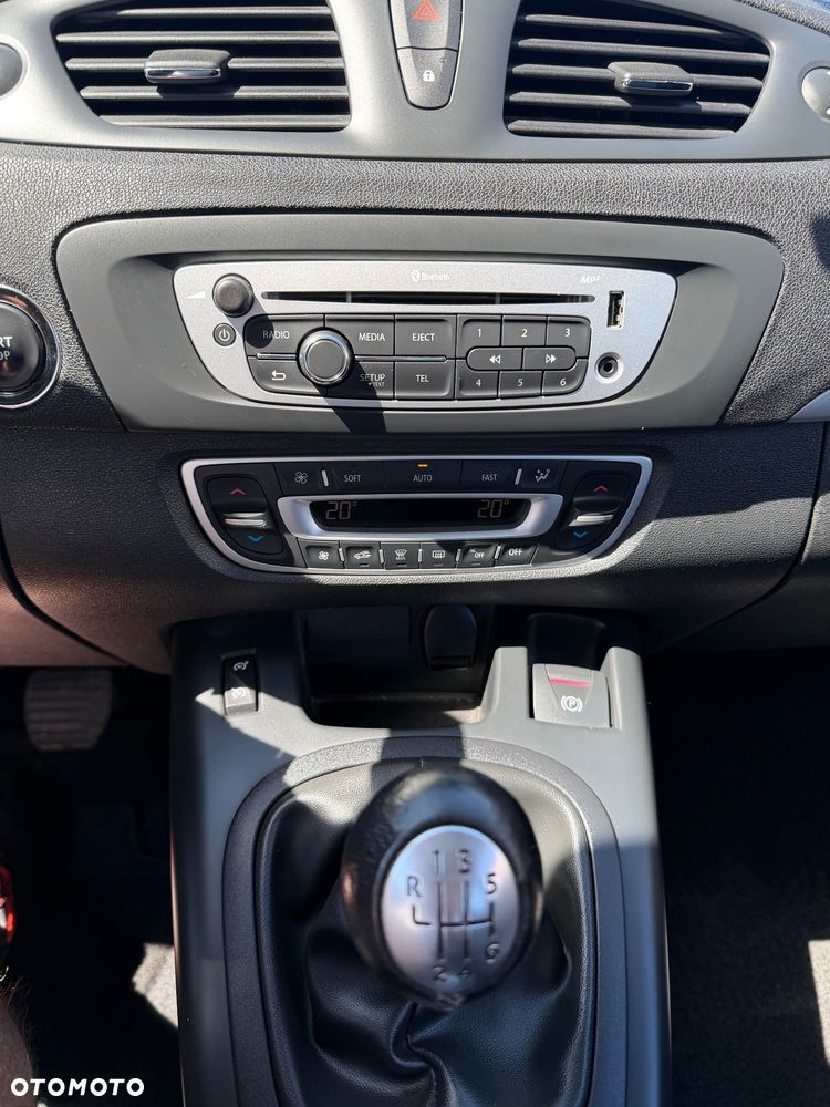 Renault Scenic 1.2 TCE Energy Bose Edition - 16