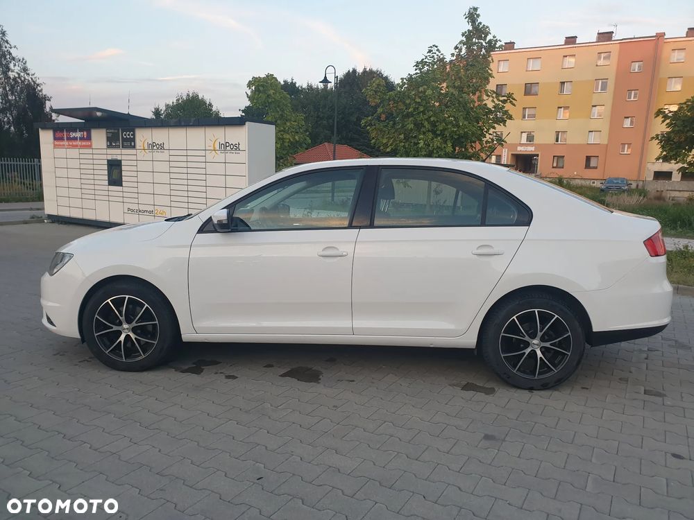 Seat Toledo 1.6 TDI Style Advanced - 8