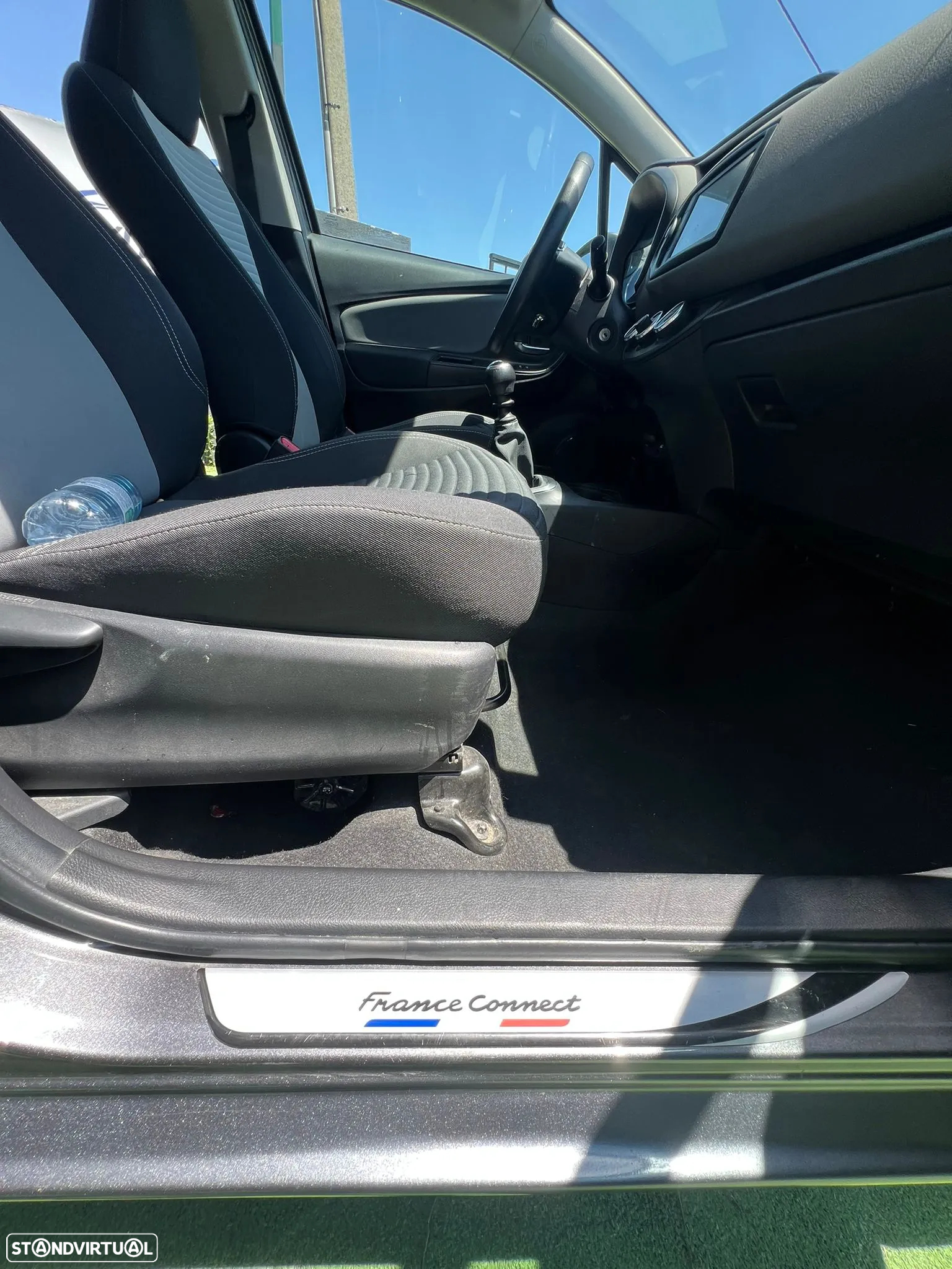 Toyota Yaris - 11