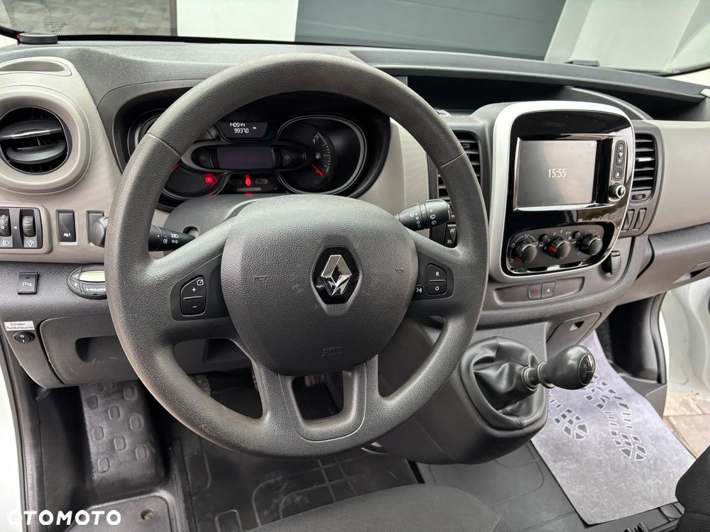 Renault Trafic - 17