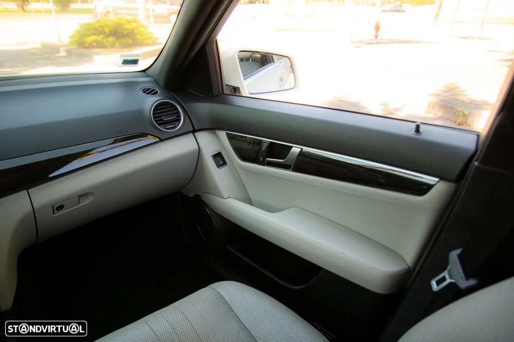 Mercedes-Benz C 250 CDI Avantgarde BE 131g Aut. - 25