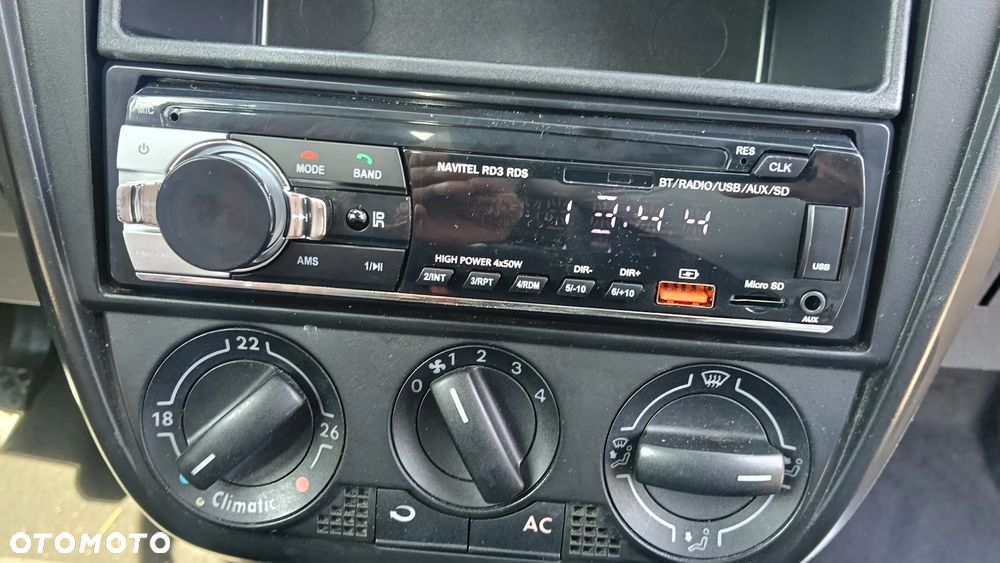 Volkswagen Fox 1.2 - 12