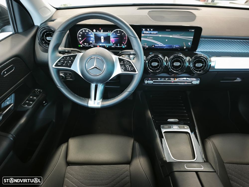Mercedes-Benz GLB 180 d Progressive - 29