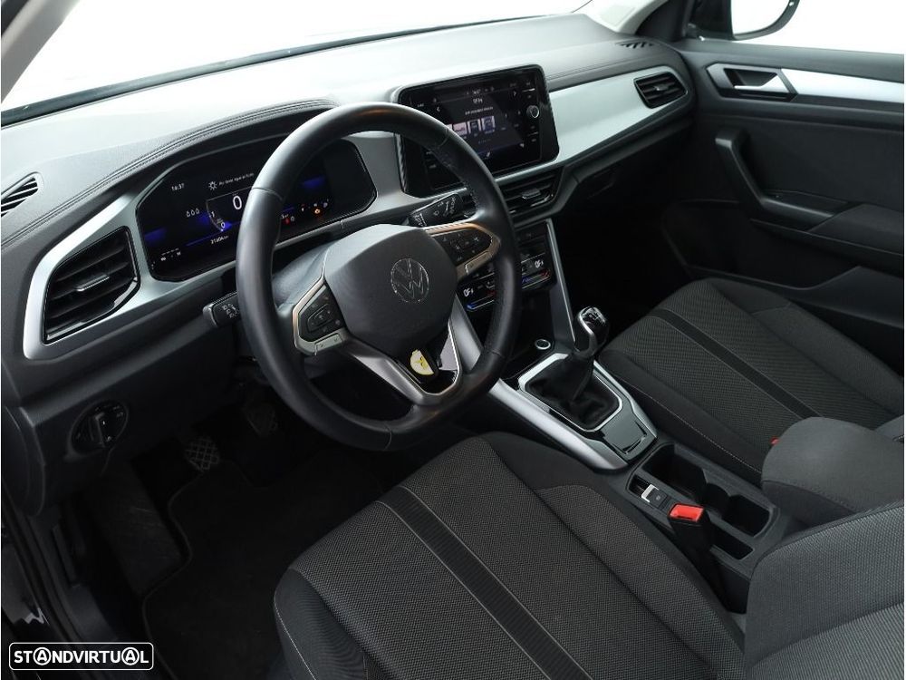 VW T-Roc 1.0 TSI Urban - 18