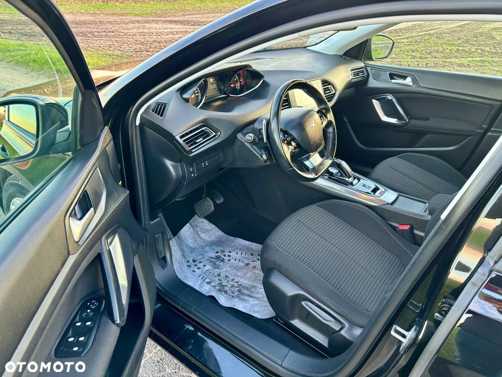 Peugeot 308 - 9