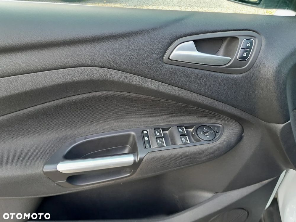 Ford C-MAX - 21