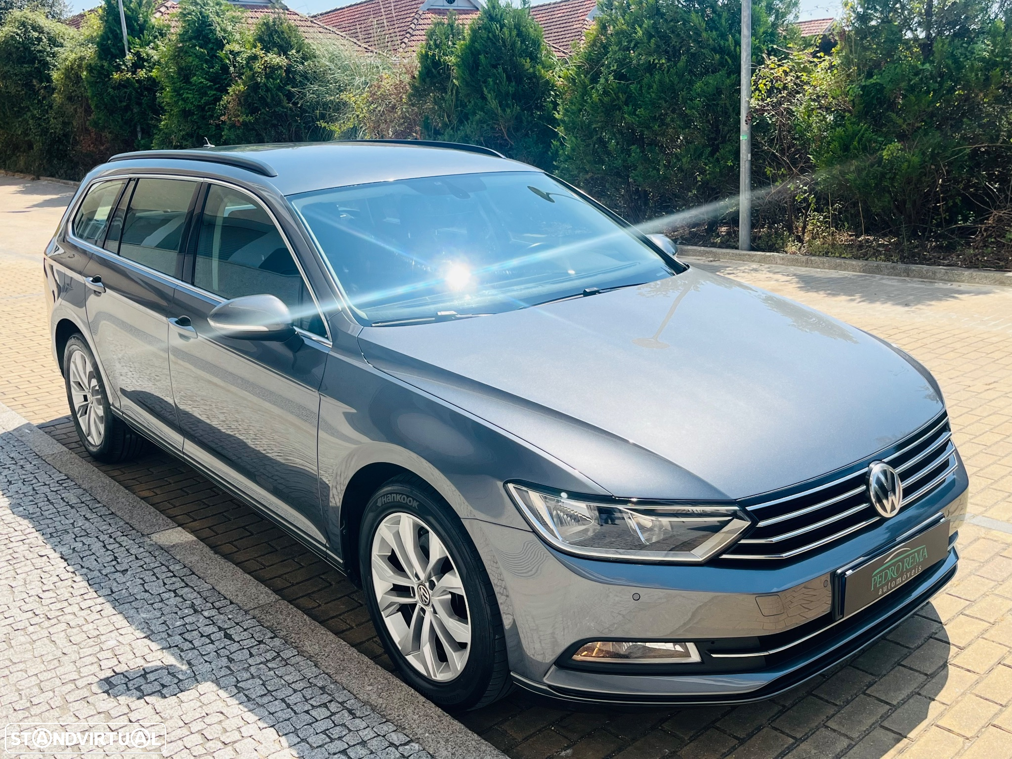 VW Passat Variant 2.0 TDi Confortline - 8