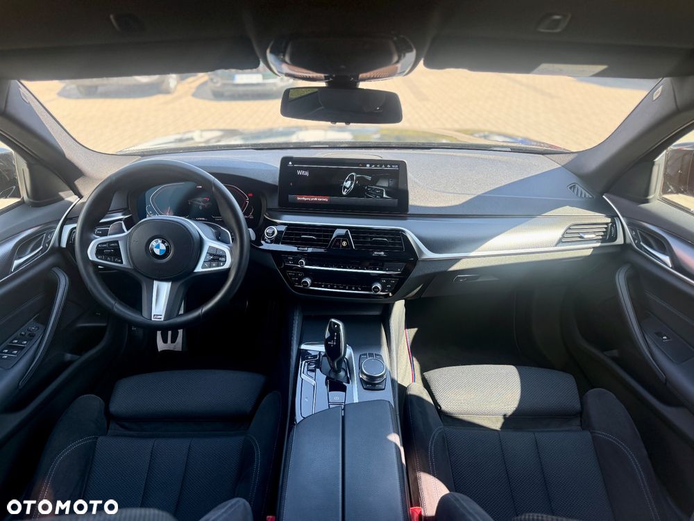 BMW Seria 5 520d xDrive M Sport sport - 7