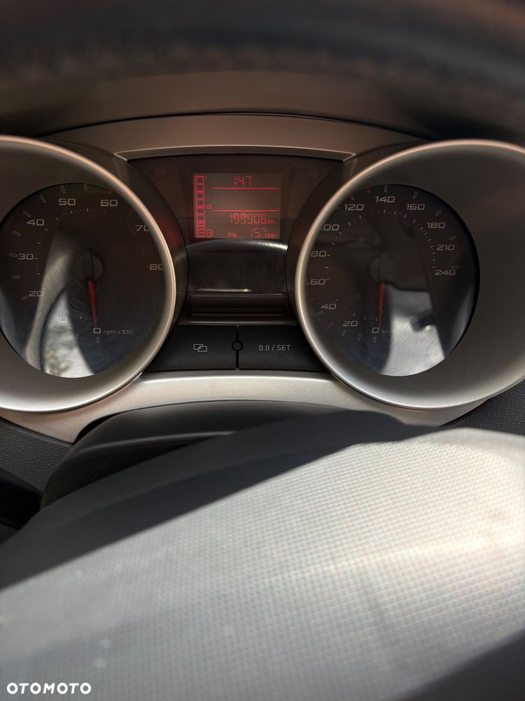 Seat Ibiza 1.6 16V Style - 8