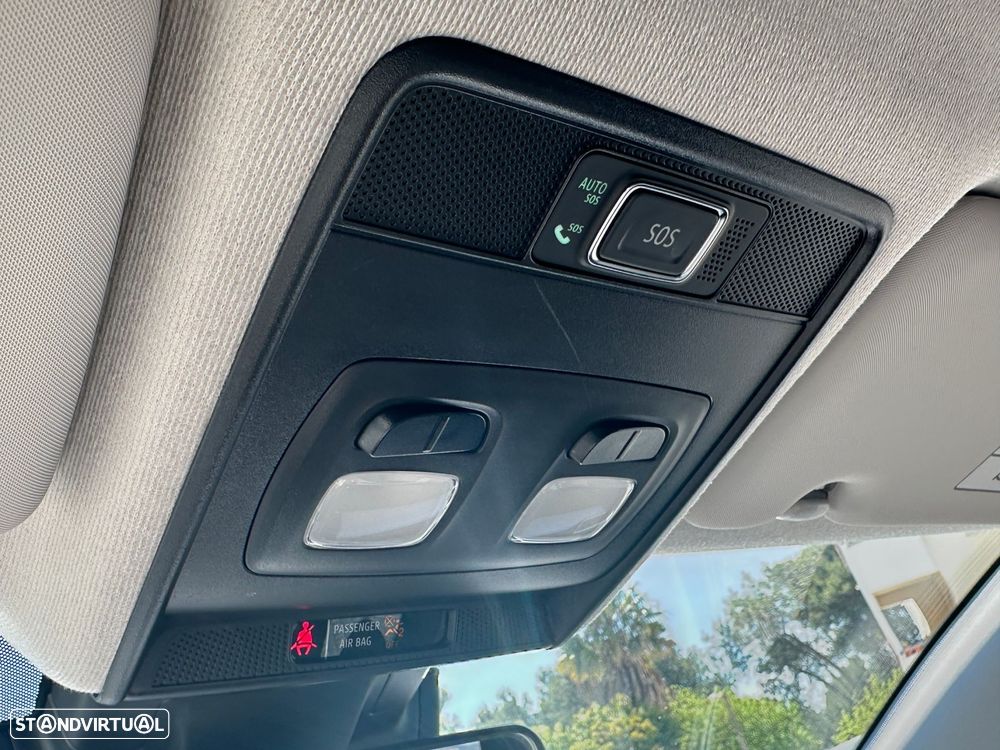 Renault Clio 1.0 TCe Limited Bi-Fuel - 25