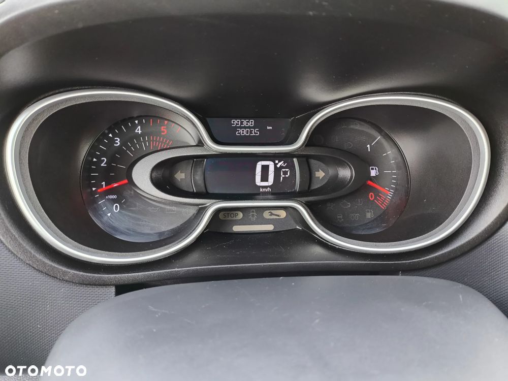 Renault Trafic Grand SpaceClass 2.0 dCi EDC - 17
