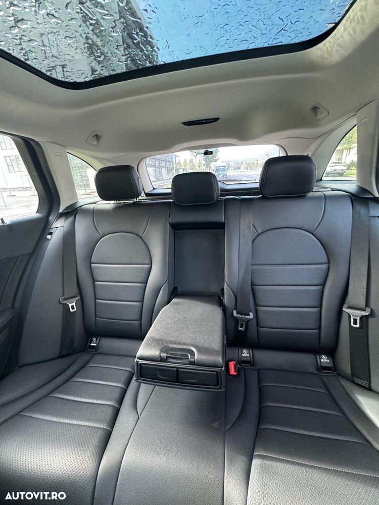 Mercedes-Benz C 220 d 4Matic T 7G-TRONIC - 11