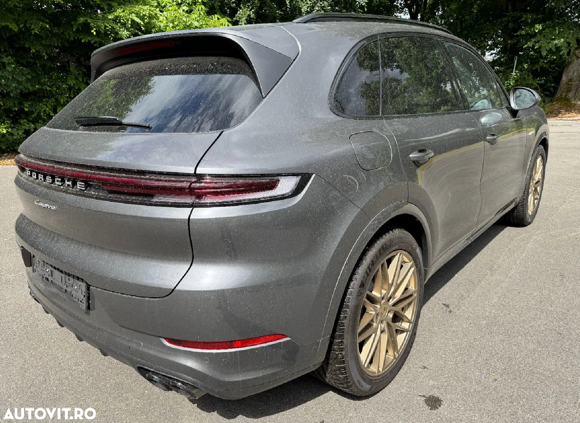 Porsche Cayenne - 5