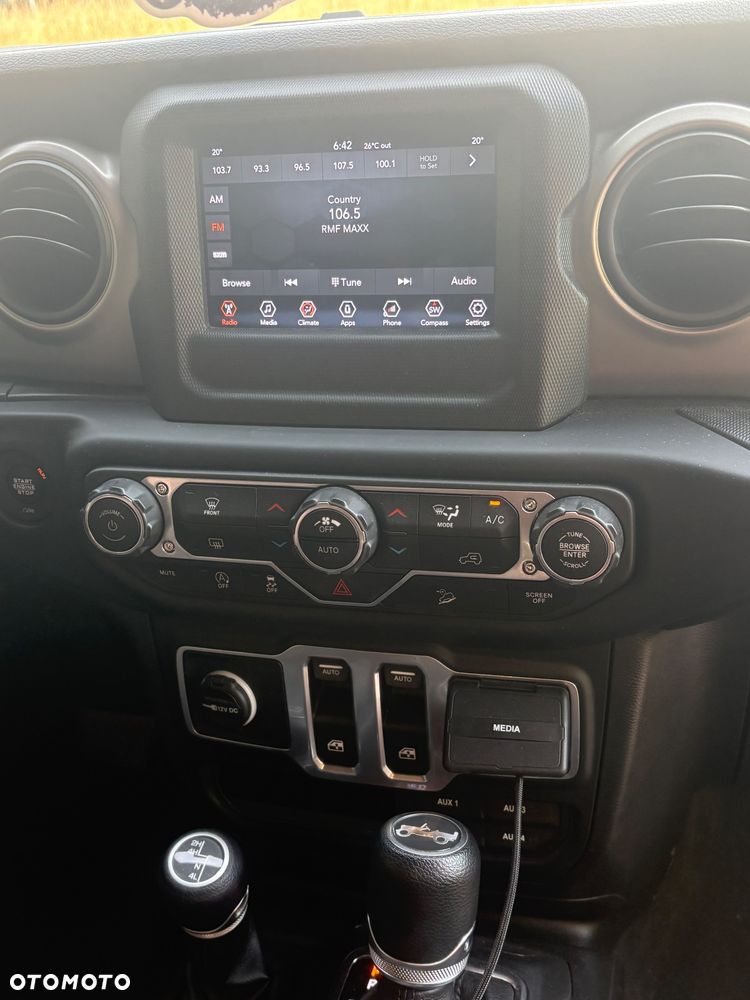 Jeep Wrangler GME 2.0 Turbo Sport - 8