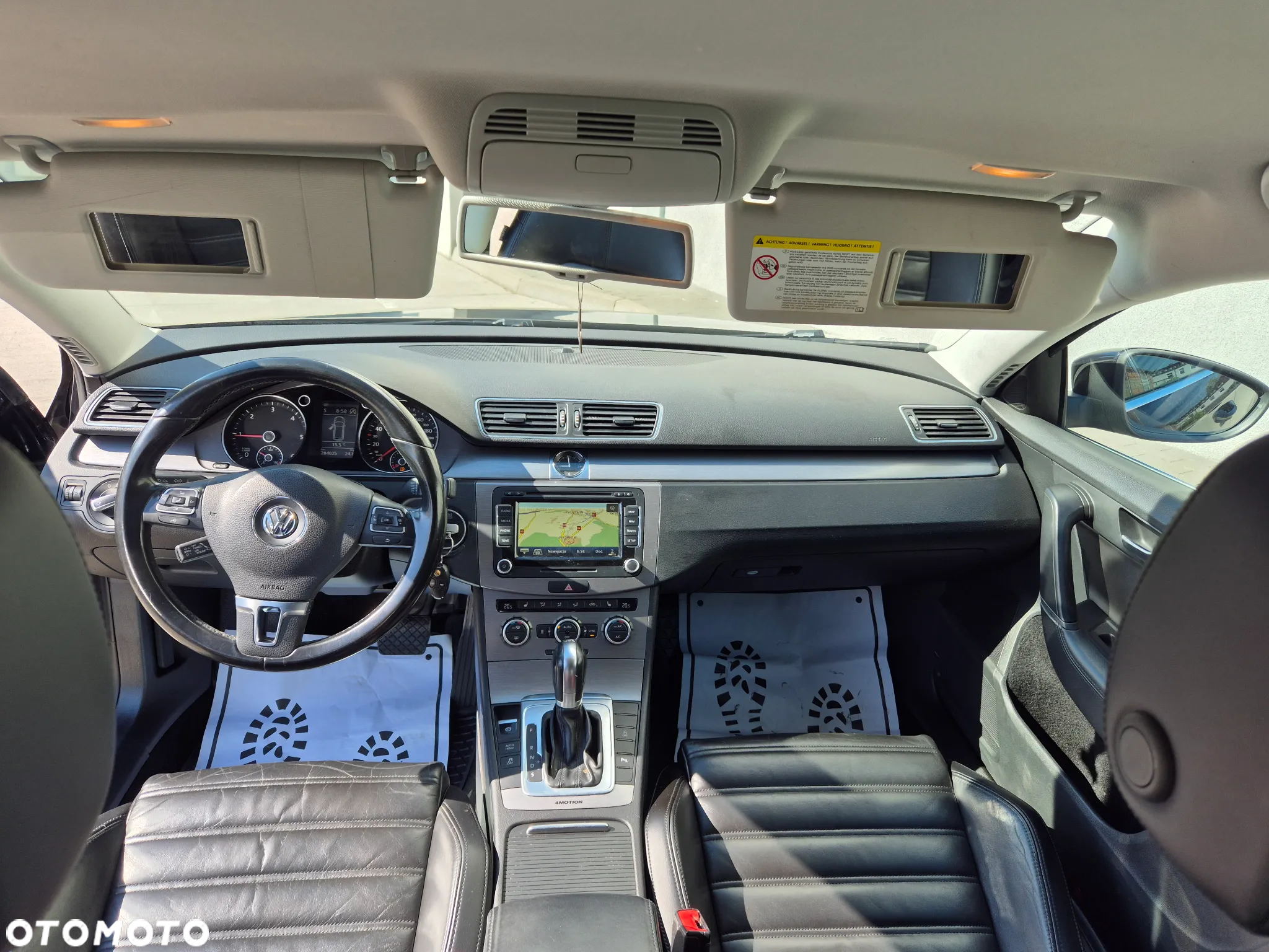 Volkswagen Passat 2.0 TDI Highline R-Style DSG - 26