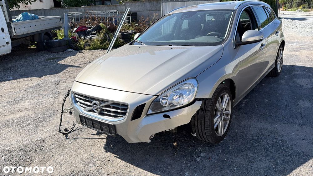 Volvo V60 - 2