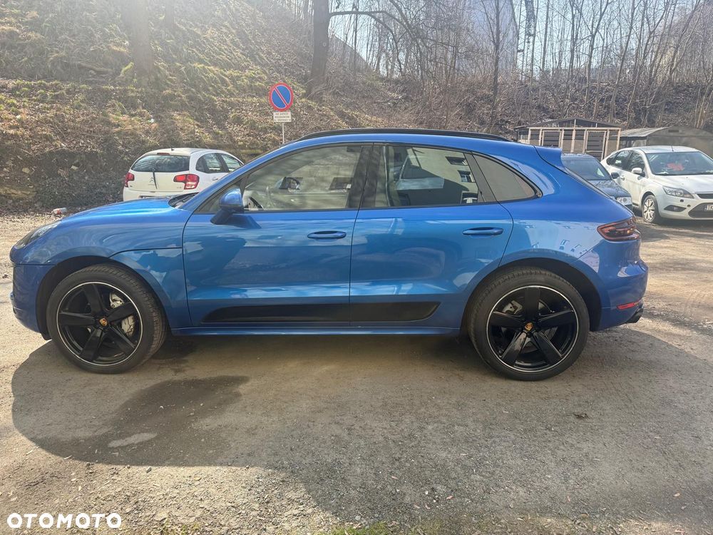 Porsche Macan - 2