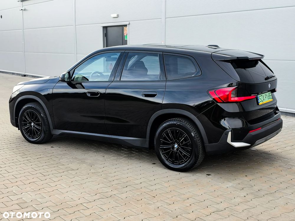 BMW iX1 eDrive20 66.5kWh xLine - 13