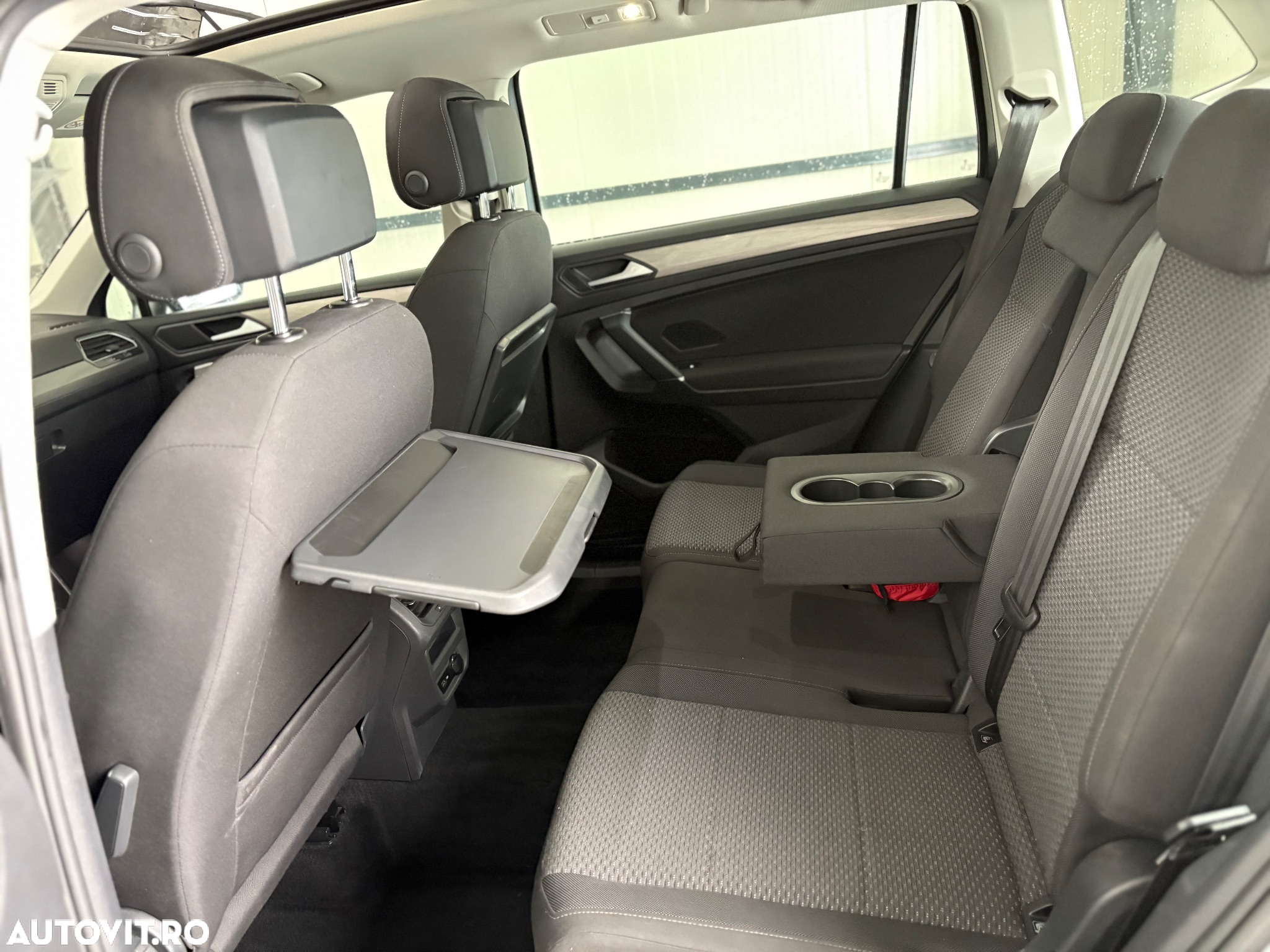 Volkswagen Tiguan Allspace 2.0 TDI SCR DSG Comfortline - 27