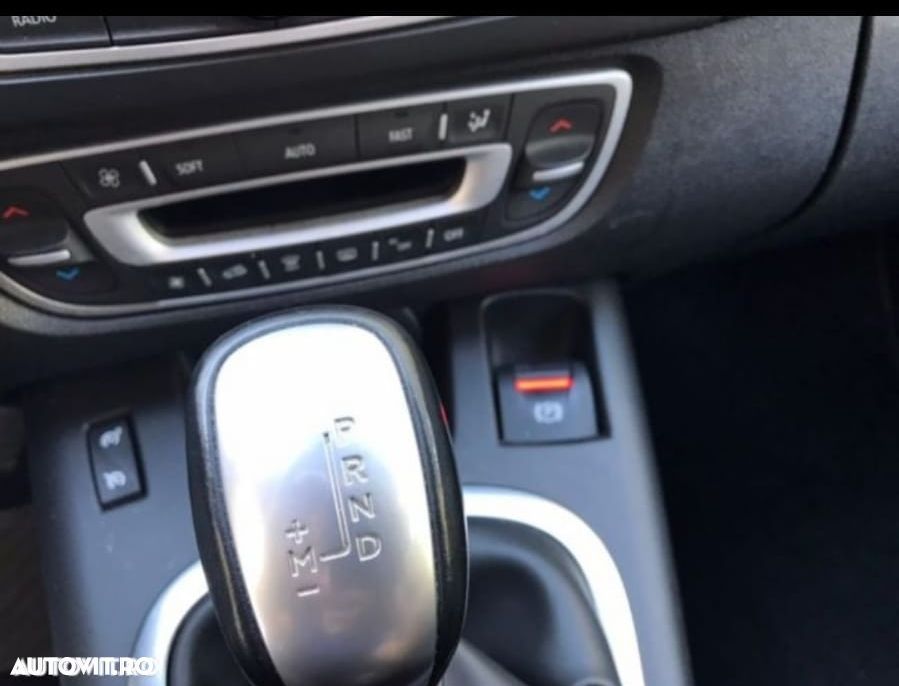 Renault Scenic - 3