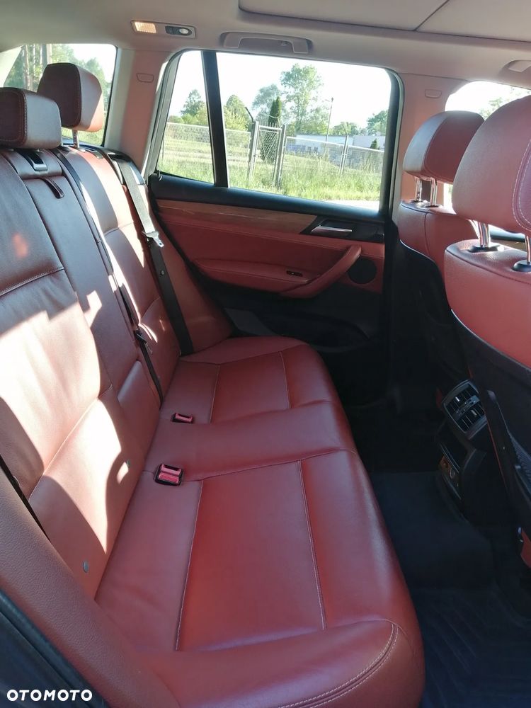 BMW X3 xDrive28i - 17