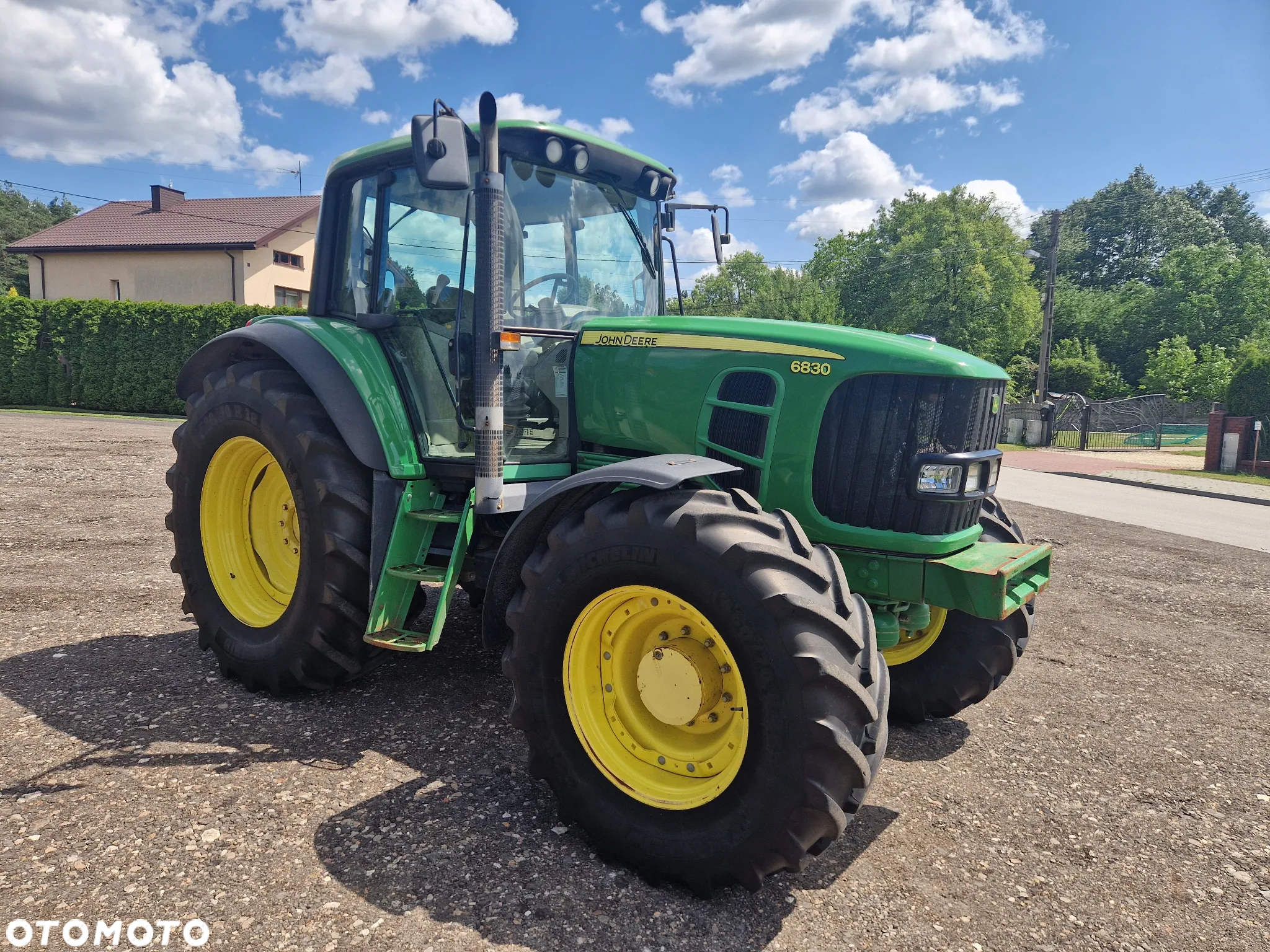 John Deere 6830 - 6