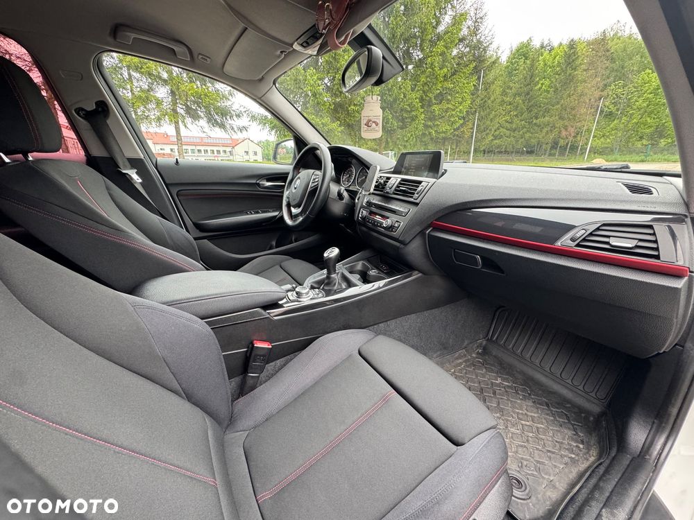 BMW Seria 1 118d Sport Line - 11